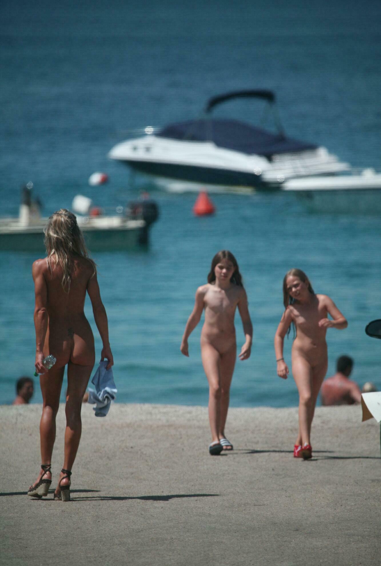 Ukraine nudist camps