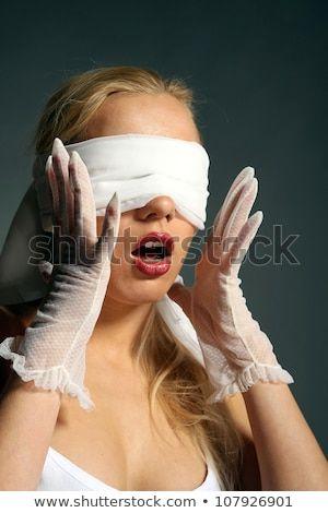 Blindfold multiple facial