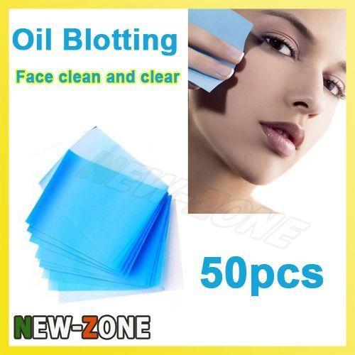 Facial oil absorbing