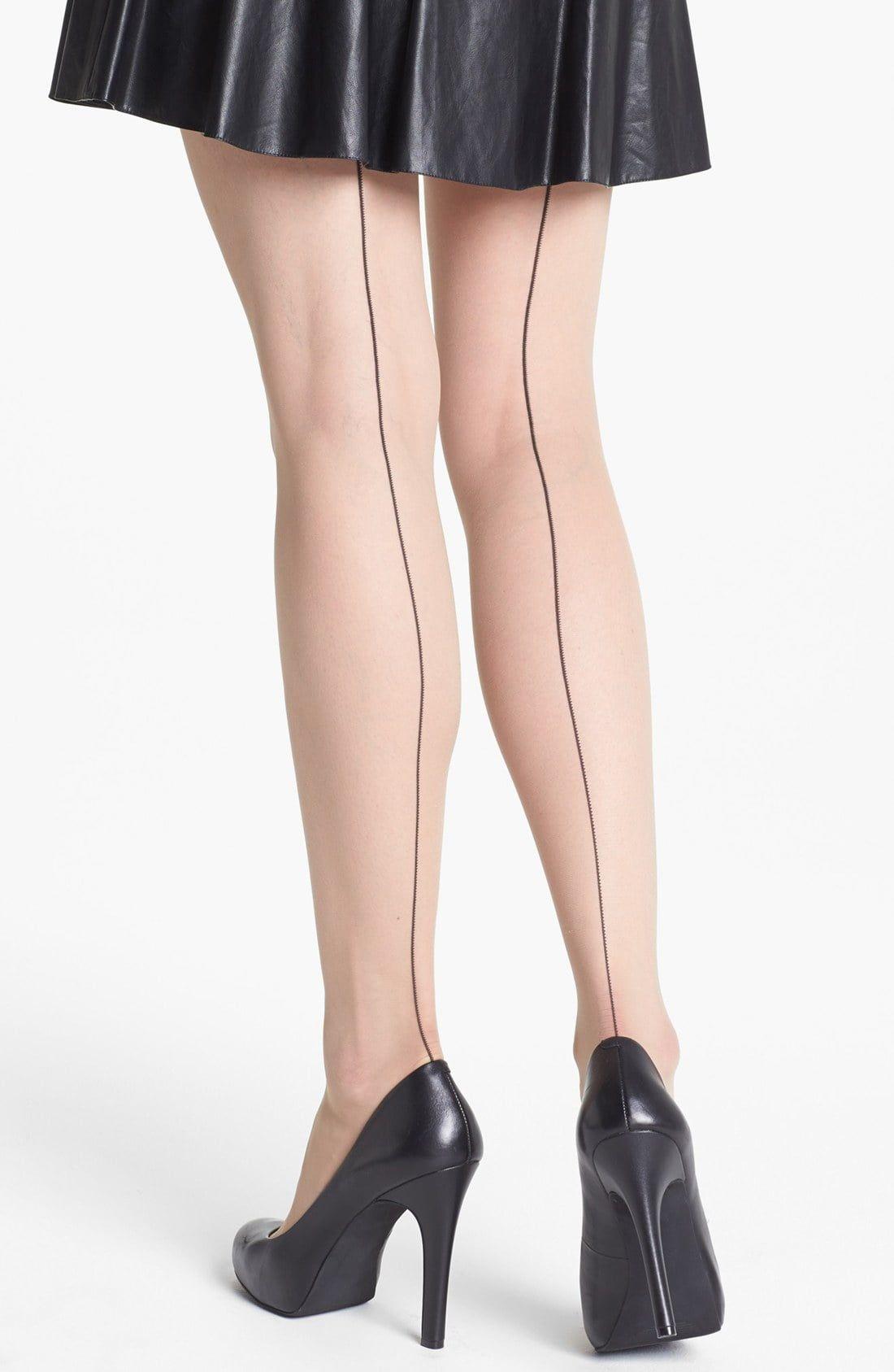 Saint reccomend Pantyhose with back seam