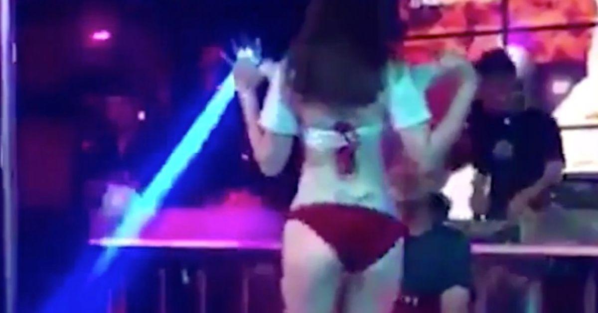 Stripper lapdance video lap dance - Porn pic. 
